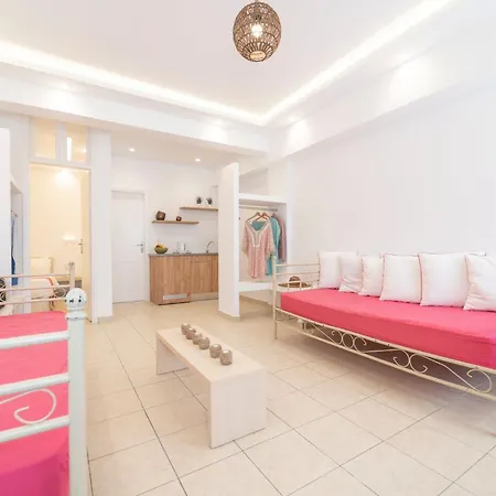 Deluxe Bb For 4 Guests Gasthof Perivolos (Santorini)